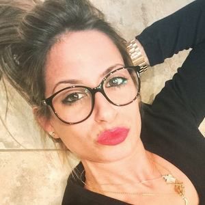 Meet your Posher, Marie julie